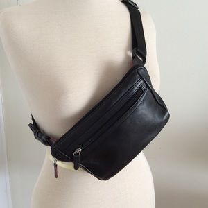 ❤️🌈 NWT Genuine Leather Fanny pack waist pouch